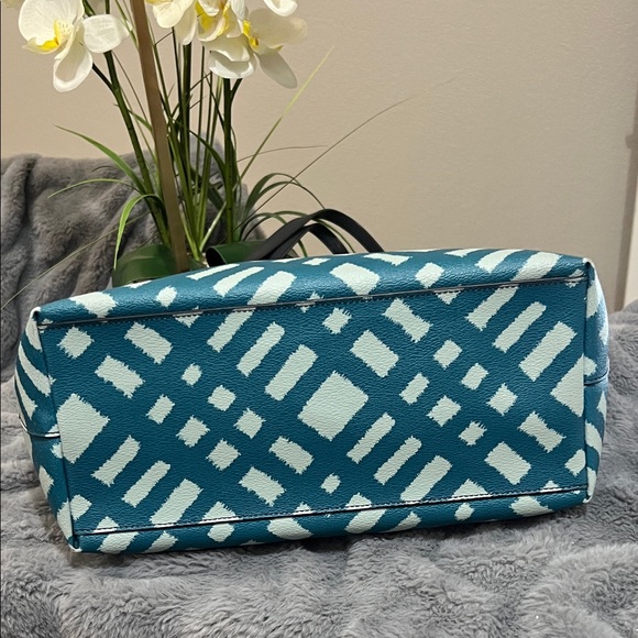 Coach Wild Plaid Teal City Zip Bag EUC retail $295 - Picture 4 of 9